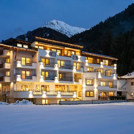 Boutique Hotel Montanara-3